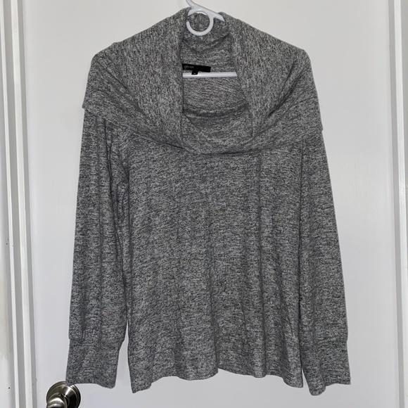 Gibson Off The Shoulder Grey Sweater - Picture 16 of 16